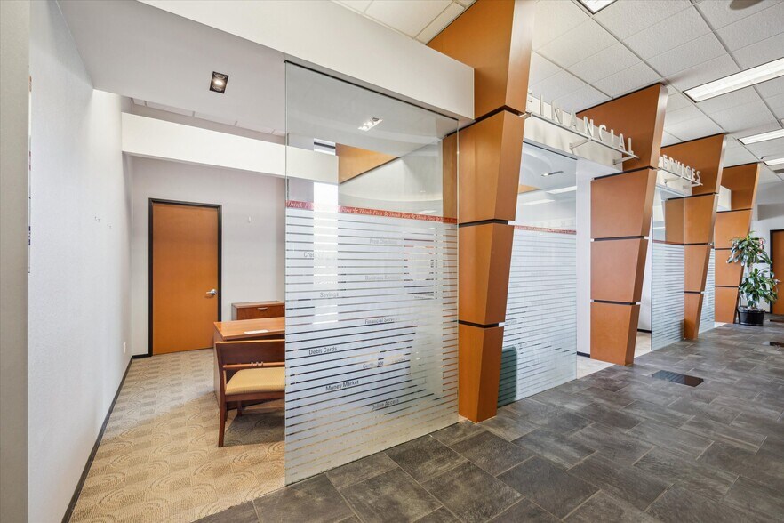 More Photos Of 28850 Tomball Pky, Tomball Bank For Sale