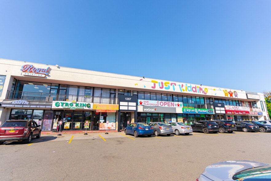 More Photos Of 1267 Forest Ave, Staten Island Unknown For Lease