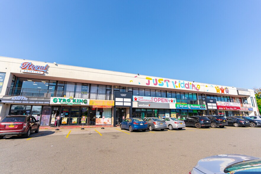 More Photos Of 1267 Forest Ave, Staten Island Storefront Retail Office For Sale