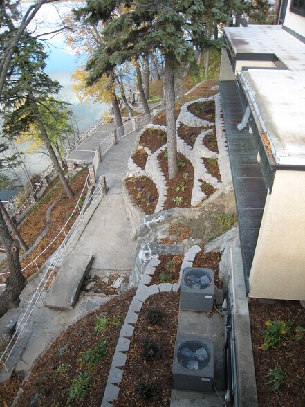 More Photos Of 621 1st Ave S, Buffalo Specialty For Sale