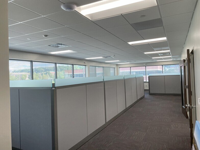 More Photos Of 5053 Ritter Rd, Mechanicsburg Office For Lease