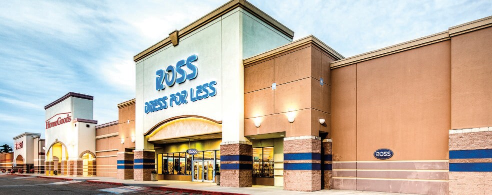 More Photos Of 1731-1831 Manhattan Blvd, Harvey Unknown For Lease