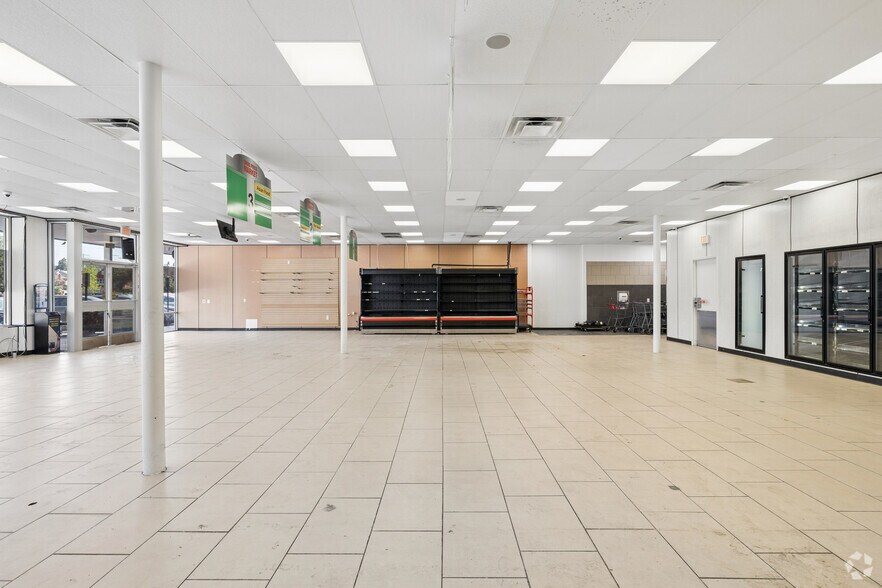 More Photos Of 1901 Michigan Ave NE, Washington Unknown For Lease