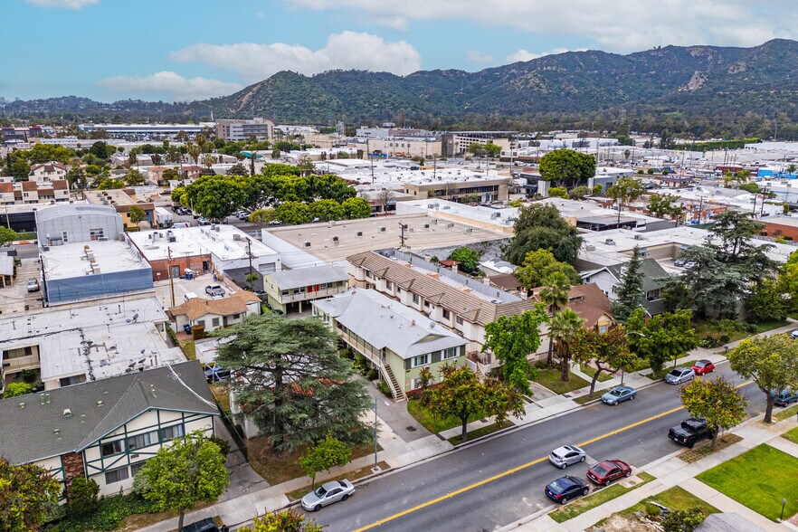 More Photos Of 650 W Wilson Ave, Glendale Apartments For Sale