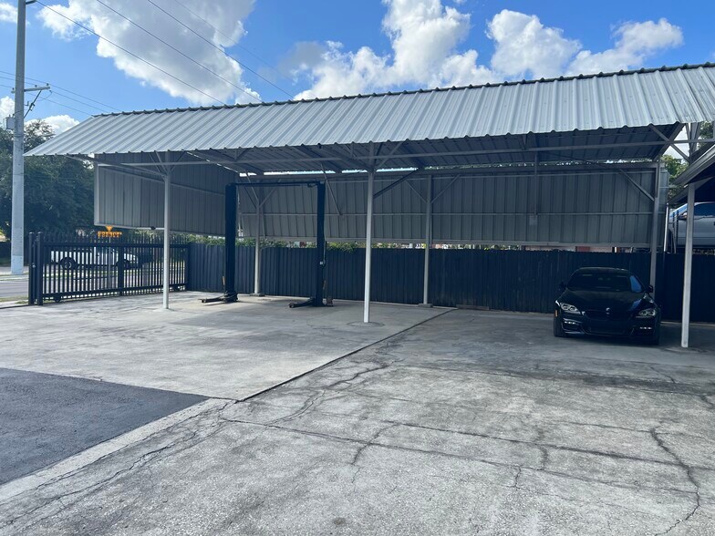 More Photos Of 4615 N 34th St, Tampa Warehouse For Sale