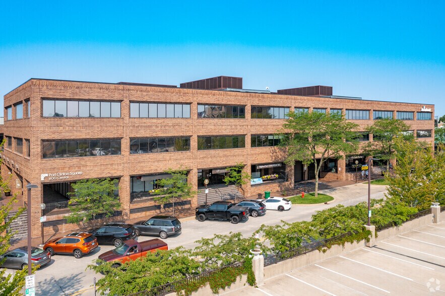 More Photos Of 600-610 Central Ave, Highland Park Office For Lease