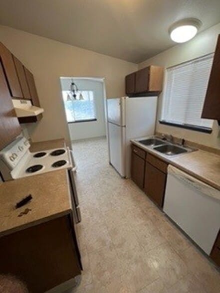 More Photos Of 1402 W Cora Ct, Spokane Apartments For Sale