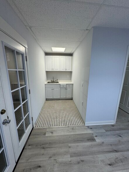 More Photos Of 1400 W 240th St, Harbor City Office For Lease
