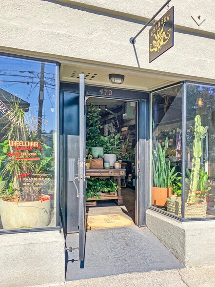 More Photos Of 4632 Telegraph Ave, Oakland General Retail For Sale