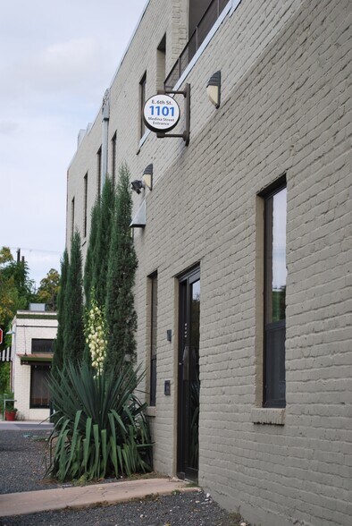 More Photos Of 1101 E 6th St, Austin Loft Creative Space For Lease
