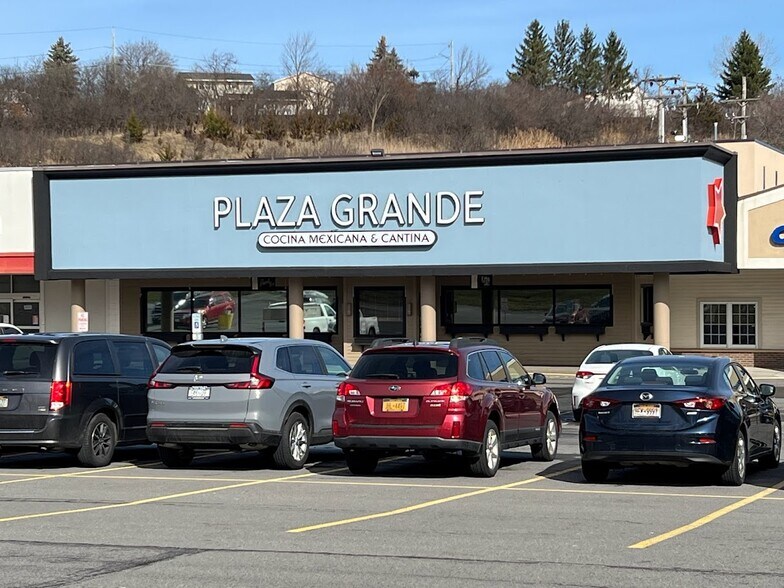 More Photos Of 2102-2214 W Genesee St, Syracuse Unknown For Lease