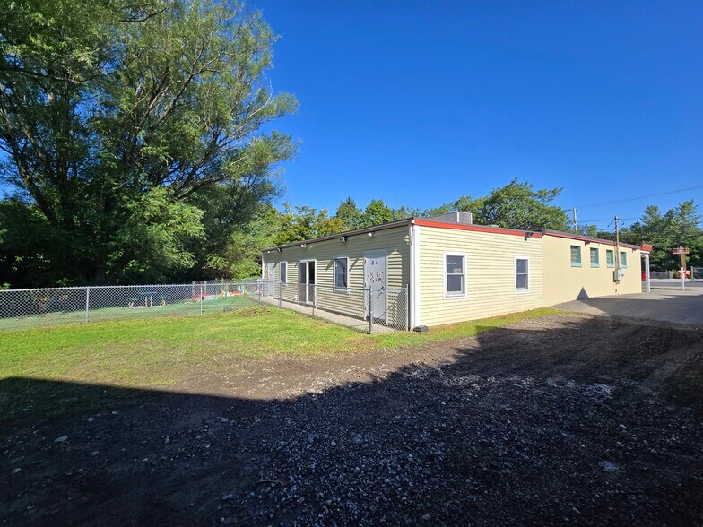 More Photos Of 64 Bay Spring Ave, Barrington Freestanding For Sale