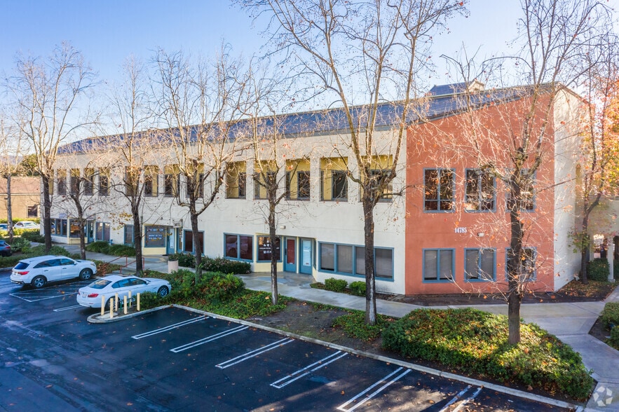 More Photos Of 14705-14845 Jeffrey Rd, Irvine Unknown For Lease