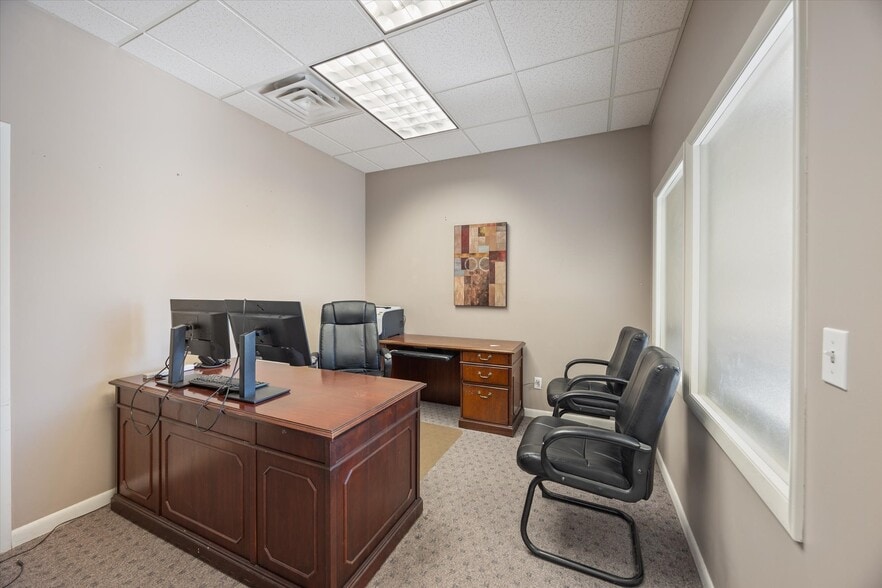 More Photos Of 750 S Main St, Bountiful Loft Creative Space For Sale