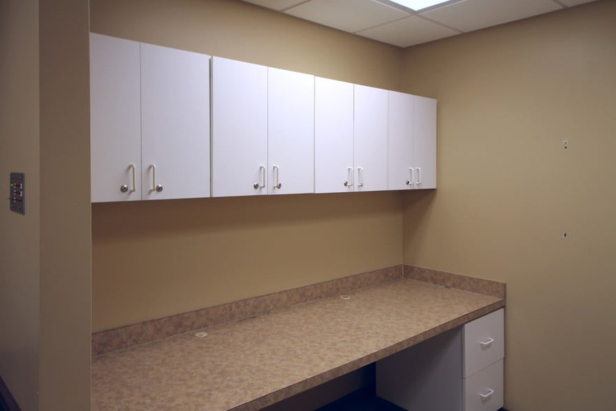 More Photos Of 3021 Eau Gallie Blvd, Melbourne Medical For Lease