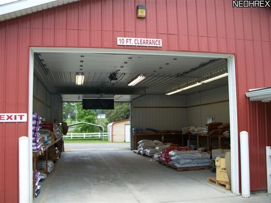 More Photos Of 120 Scio Rd, Carrollton General Retail For Lease