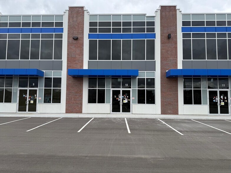 More Photos Of 10900 Dixie Rd, Brampton Warehouse For Sale
