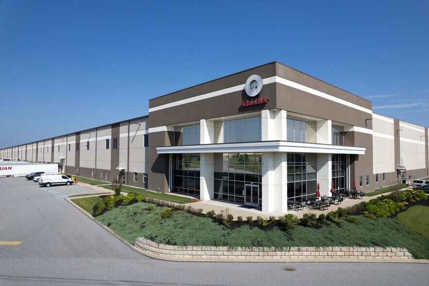 More Photos Of 700 Canal Road Ext, York Warehouse For Lease