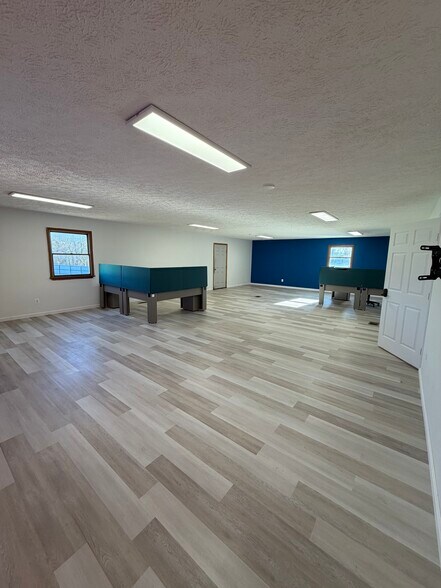 More Photos Of 27935 Three Notch Rd, Mechanicsville Freestanding For Sale