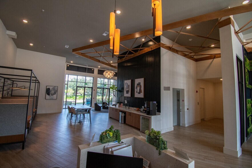 More Photos Of 234 E Mitchell Hammock Rd, Oviedo Apartments For Lease