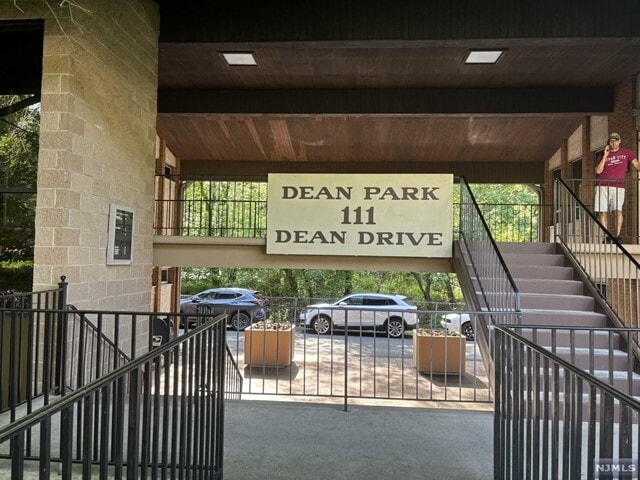 More Photos Of 111 Dean Dr, Tenafly Office For Lease