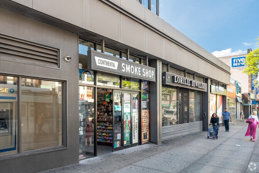 More Photos Of 108-18 Queens Blvd, Forest Hills Office For Lease