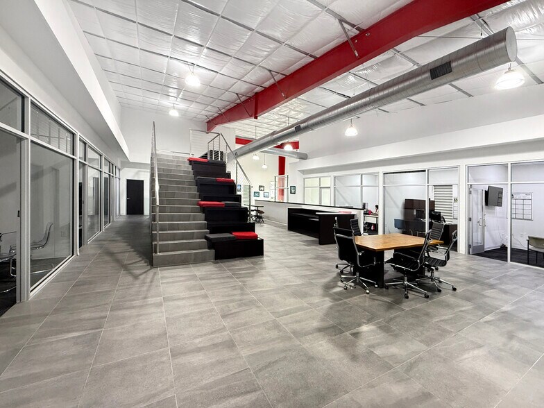 More Photos Of 32503 Tamina Rd, Magnolia Unknown For Lease