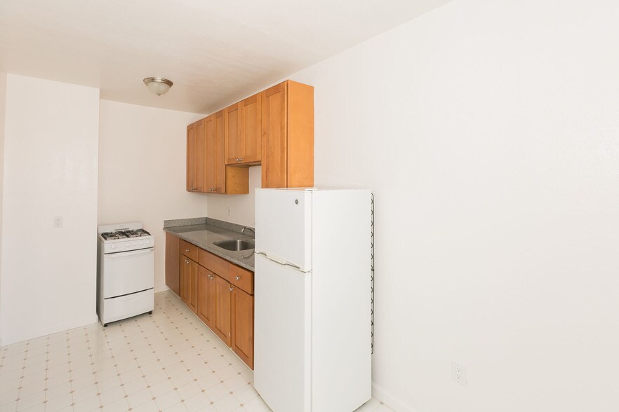 More Photos Of 270-272 Turk St, San Francisco Apartments For Sale