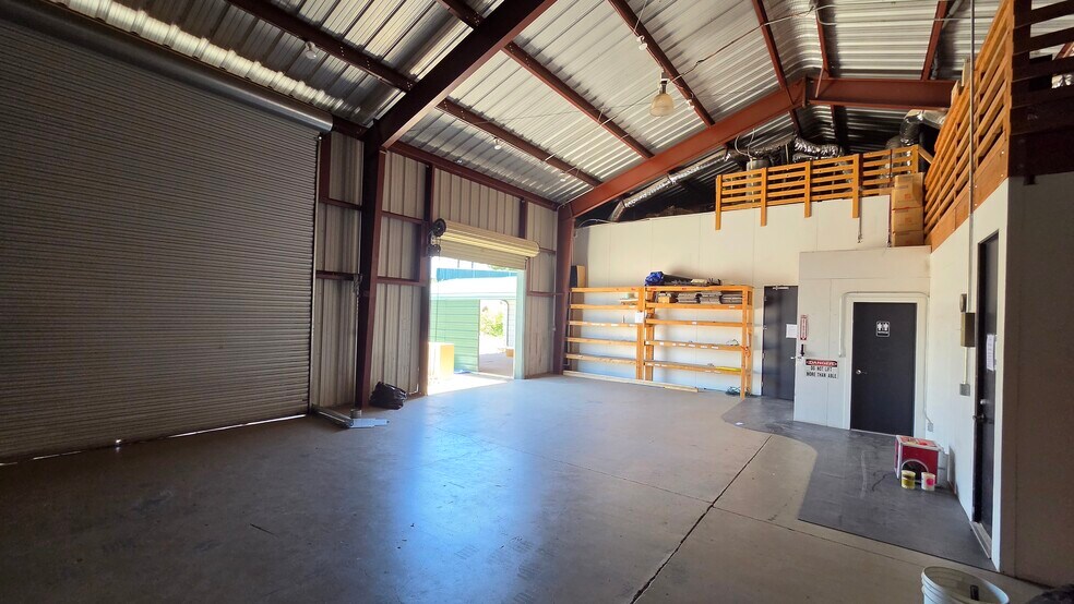 More Photos Of 107 N Tonto St, Payson Warehouse For Sale