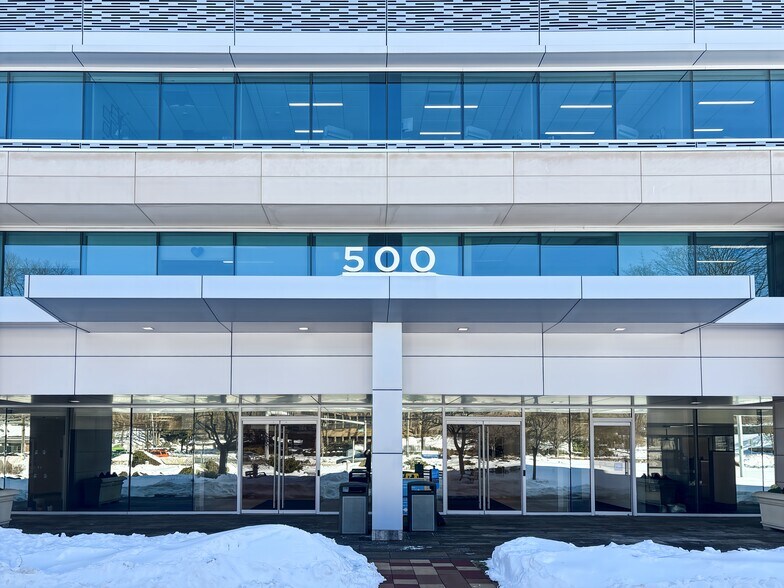 More Photos Of 500 W Putnam Ave, Greenwich Coworking Space