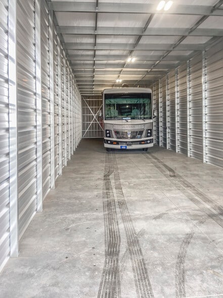 More Photos Of 10525 Ridgeline Dr, Kennewick Self Storage For Sale