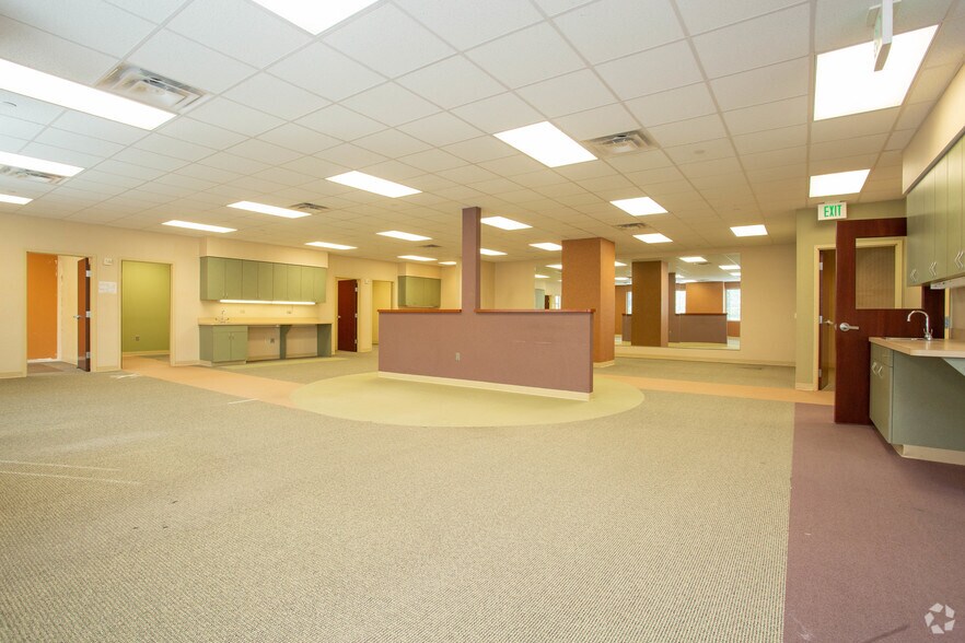 More Photos Of 1501 Maple Ave, Richmond Medical For Lease