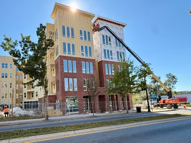 More Photos Of Gaines Street, Tallahassee Apartments For Lease