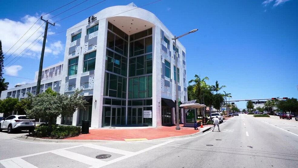 Primary Photo Of 1400 Alton Rd, Miami Beach Storefront Retail Office For Lease