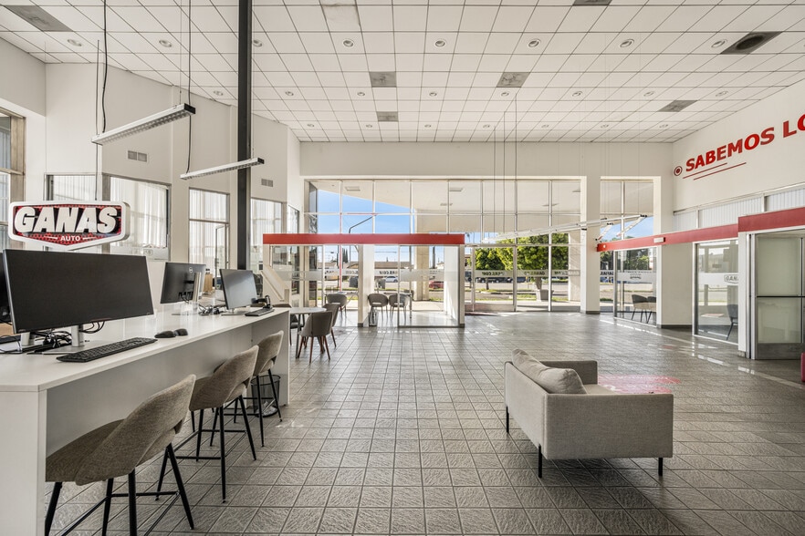 More Photos Of 8559 Artesia Blvd, Bellflower Auto Dealership For Sale
