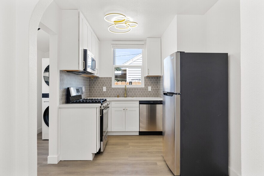 More Photos Of 416-420 Church Ave, Chula Vista Apartments For Sale