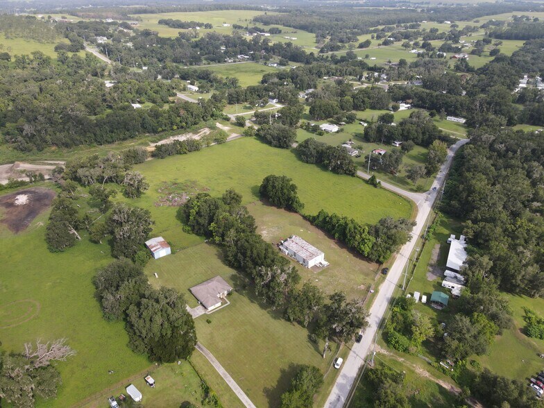 More Photos Of 16415 14th st, Dade City General Retail For Sale