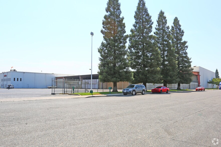 More Photos Of 1467 Dinuba Ave, Reedley Refrigeration Cold Storage For Lease