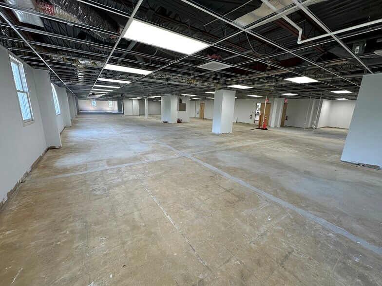 More Photos Of 795 E Marshall St, West Chester Medical For Lease