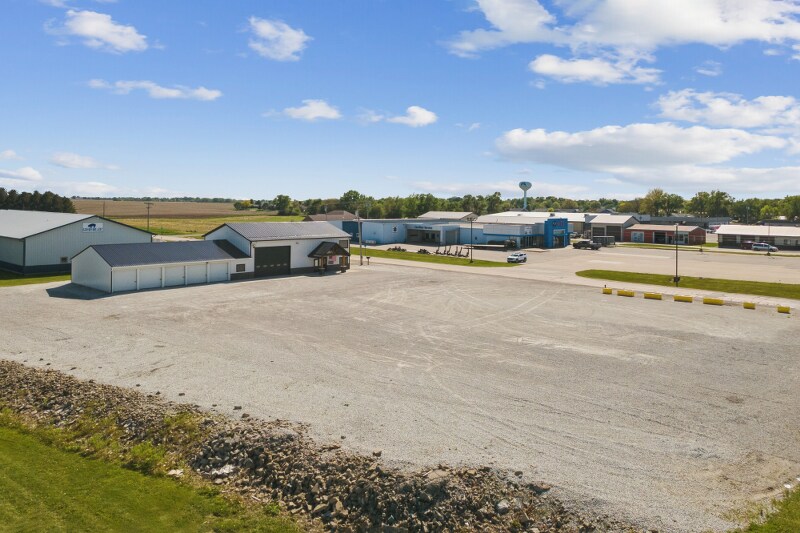 More Photos Of 214 S Airport Rd, Washington General Retail For Sale