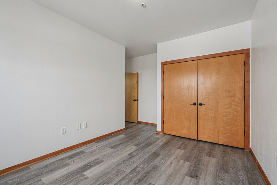 More Photos Of 134 Main St, Racine Apartments For Sale