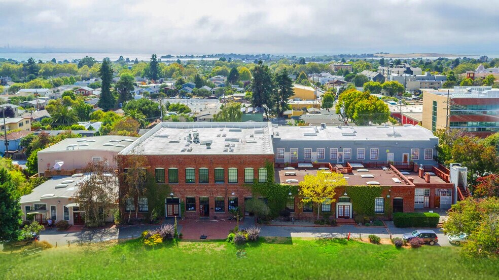 Primary Photo Of 1250 Addison St, Berkeley Light Distribution For Lease