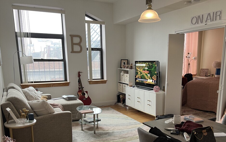 More Photos Of 139-145 Richmond St, Boston Apartments For Sale