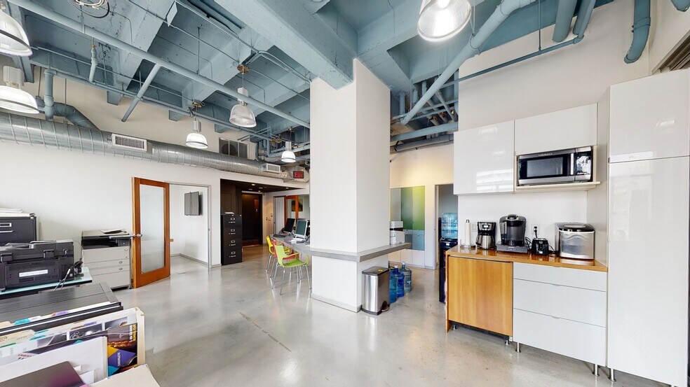 More Photos Of 6253 Hollywood Blvd, Los Angeles Loft Creative Space For Sale