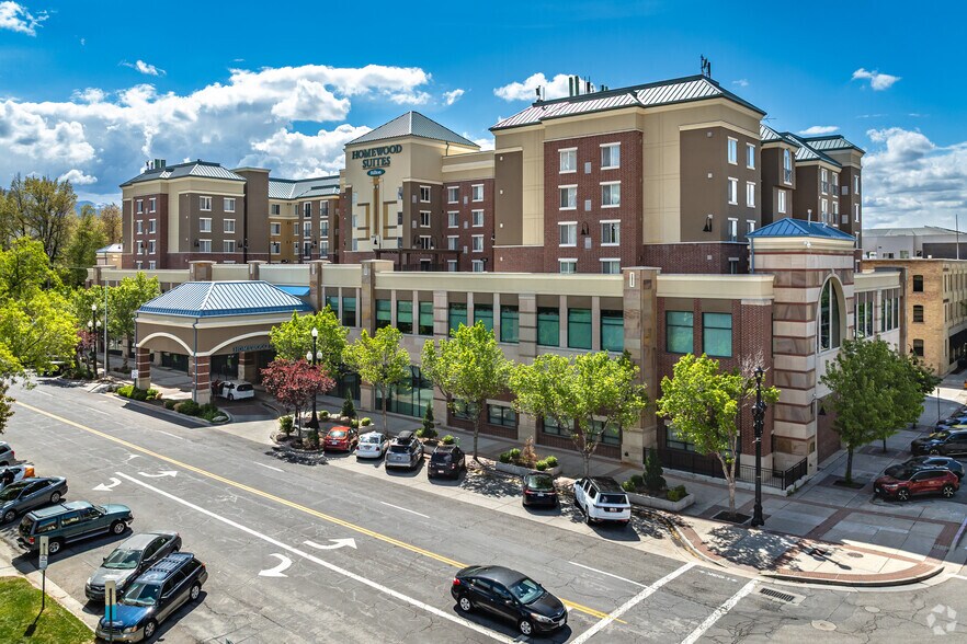 More Photos Of 423 W 300 S, Salt Lake City Hotel For Lease