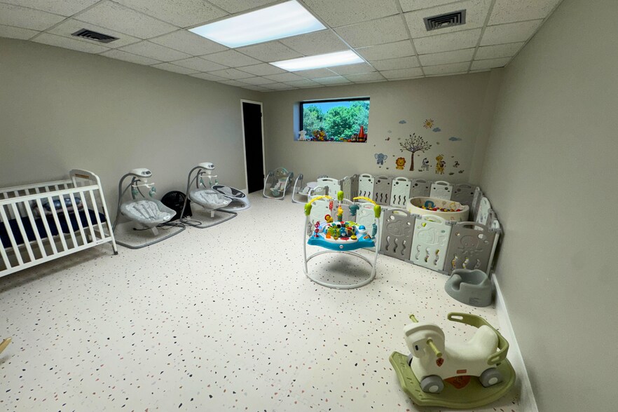 More Photos Of 17603 French Rd, Houston Religious Facility For Sale