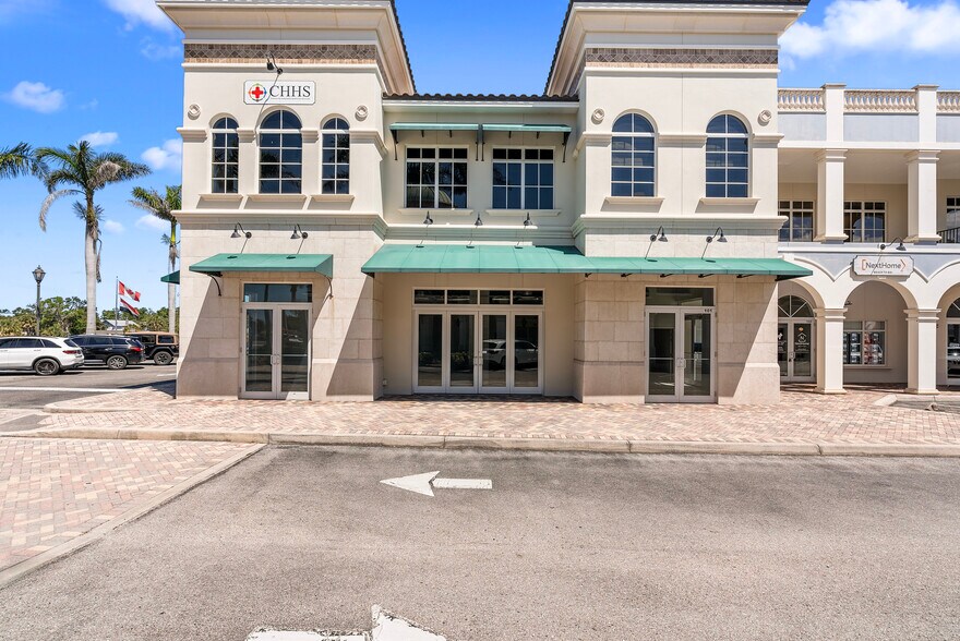 More Photos Of 3976 Destination Dr, Osprey Storefront For Lease