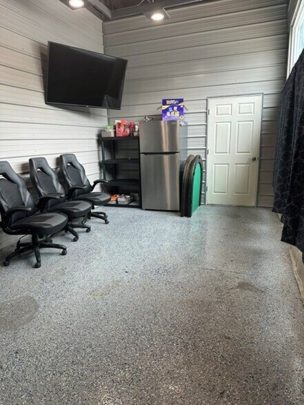 More Photos Of , Tonkawa Industrial For Sale