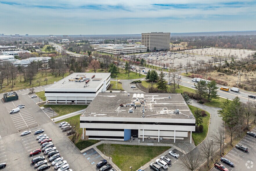 More Photos Of 377 Hoes Ln, Piscataway Office For Lease