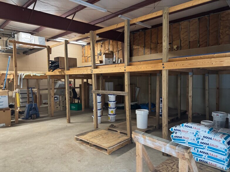 More Photos Of 6317 Raeford Rd, Fayetteville Flex For Sale